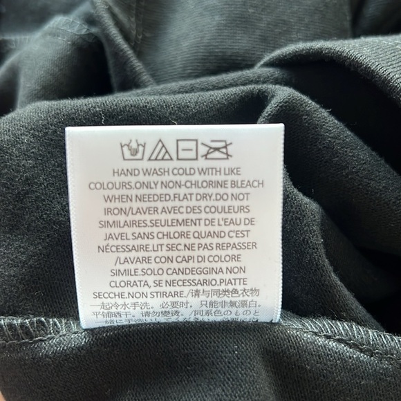 FEAR OF GOD ESSENTIALS SHORT SLEEVE TEE BLACK - Picture 10 of 11